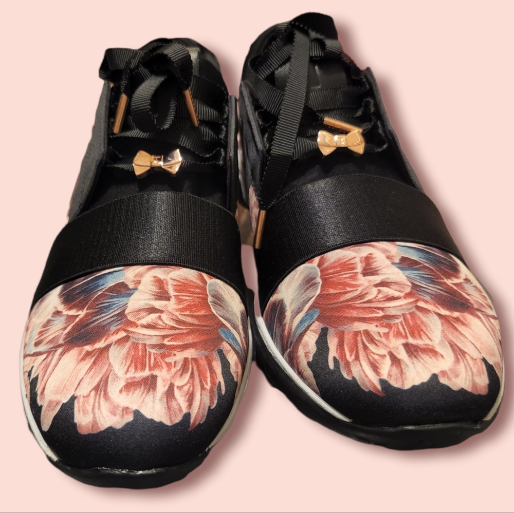 Ted Baker London floral design sneakers